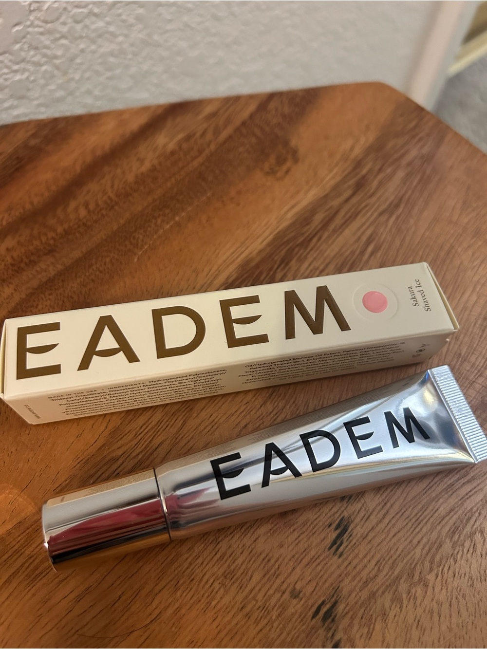 NIB★EADEM Le Chouchou Exfoliating Peptide Lip Balm in Sakura Shaved Ice